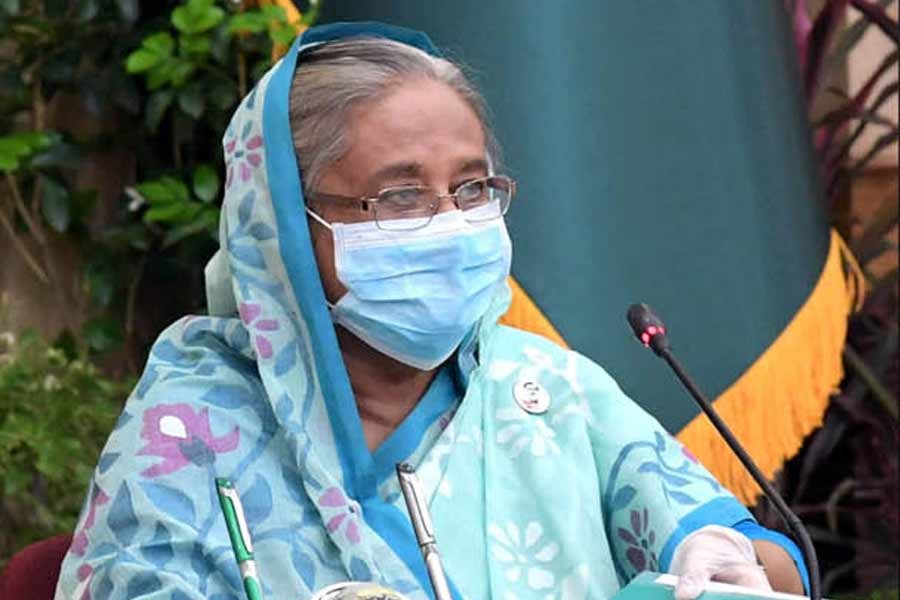 PM expresses dissatisfaction for slow pace in project works