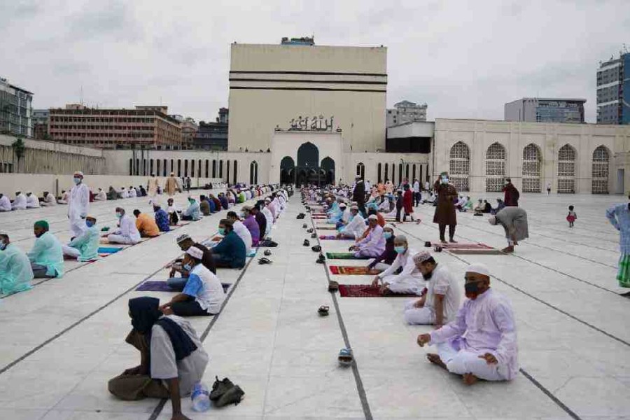 Six Eid jamaats to be held at National Mosque from 7am