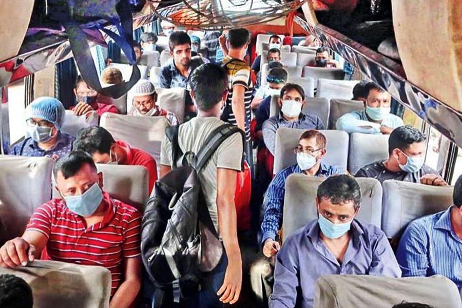 Eid rush: Buses, launches hardly go by hygiene norms