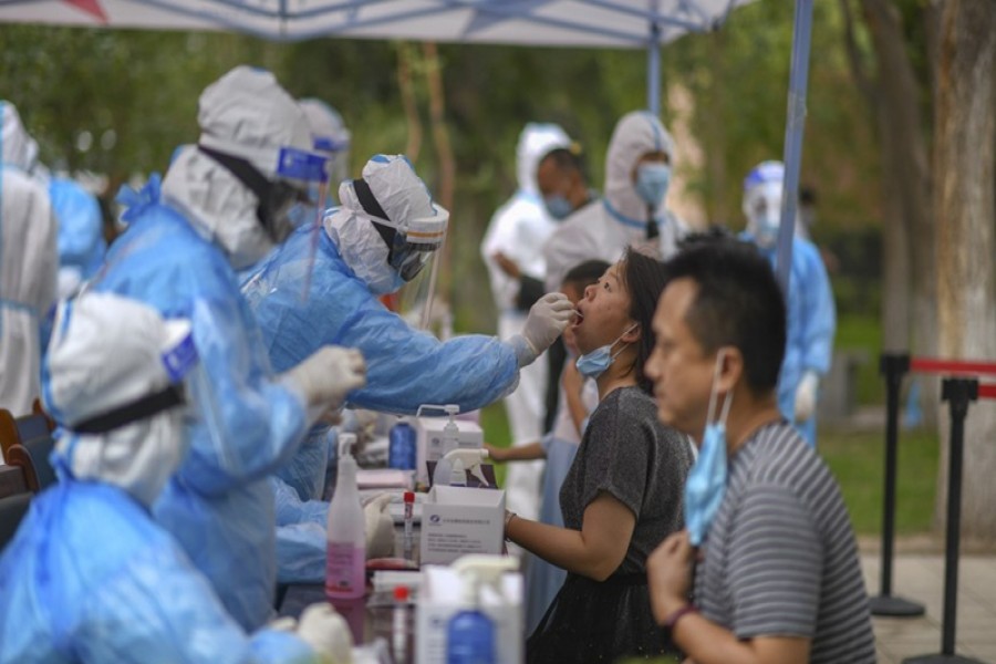 China strengthens COVID-19 testing capacity nationwide ahead of flu season