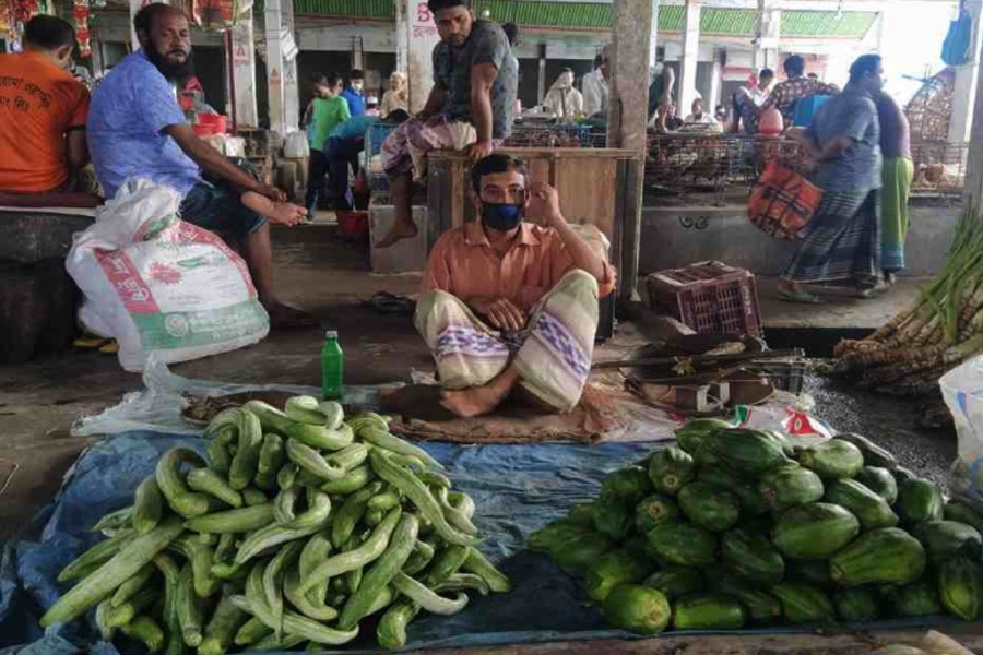 Vegetable prices soar in flood-hit Kurigram