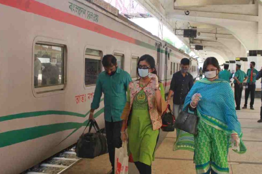 Three busy rail stations reopen around Dhaka