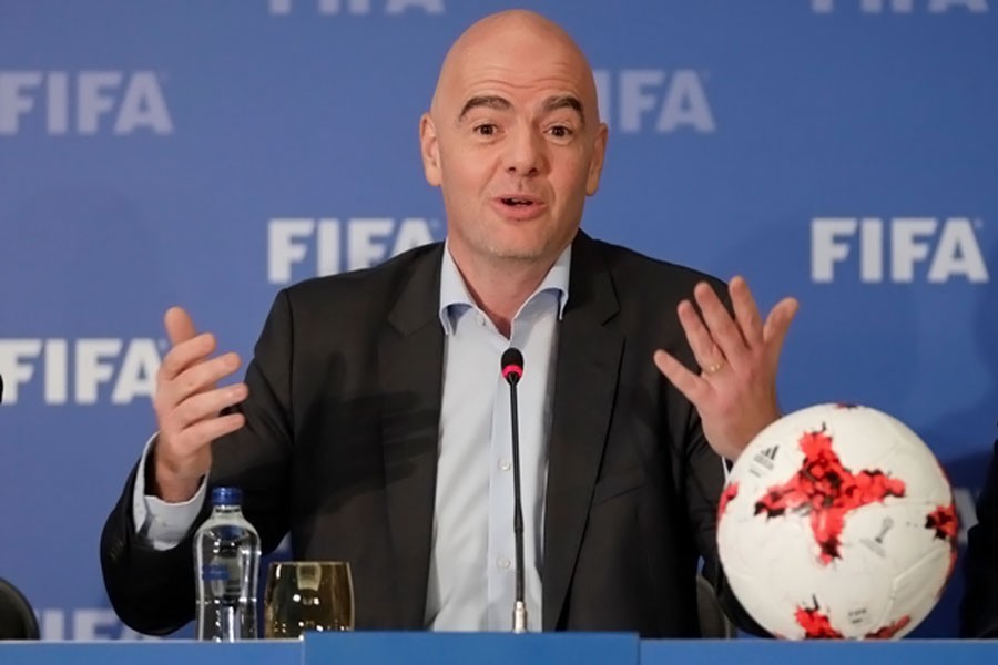 FIFA president meets Trump to discuss 2026 World Cup