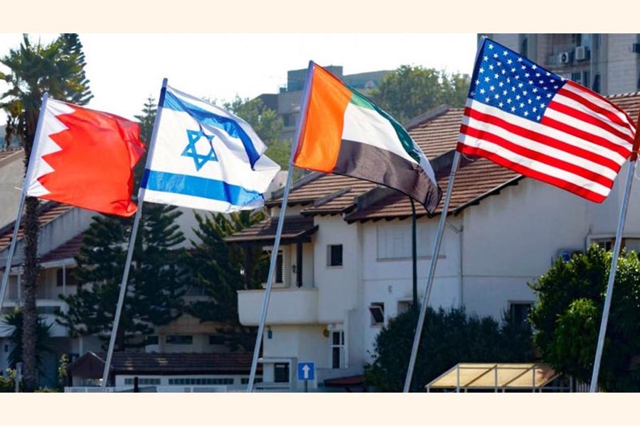 (From left) Flags of Bahrain, Israel, United Arab Emirates and  the United States in Tel Aviv     