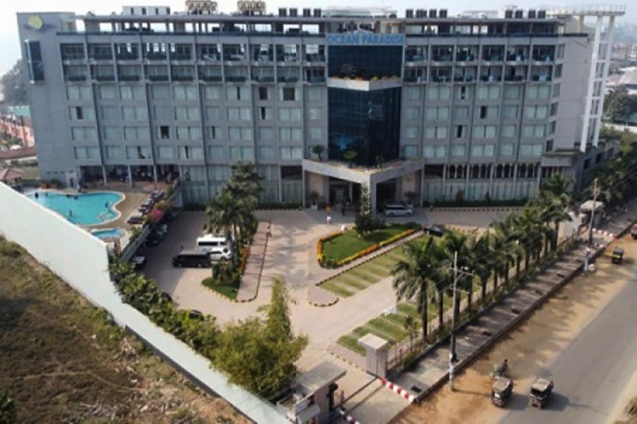 PM inaugurates 'Parjatan Bhaban'