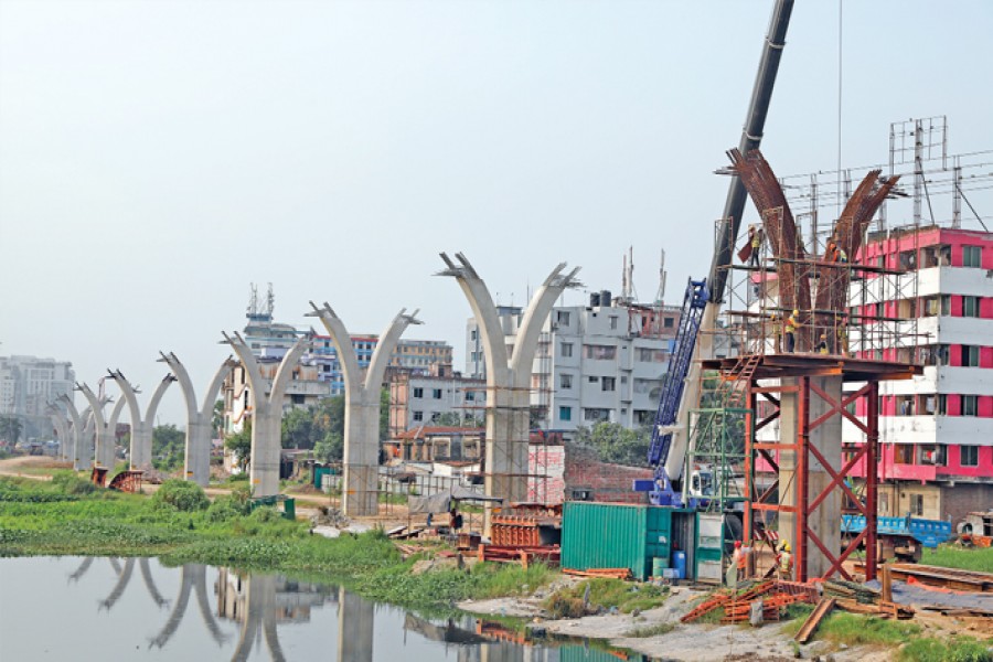 Elevated Expressway: Project limping even after decade