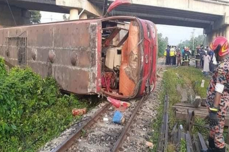 Three die in Feni bus-train collision