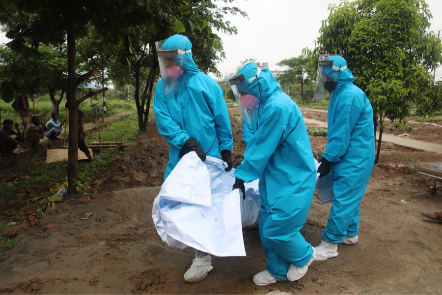 Bangladesh logs another 1,604 Covid cases, deaths surpass 5,900