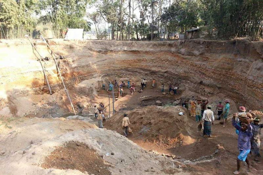 Stakeholders demand resumption of quarrying sand, stone