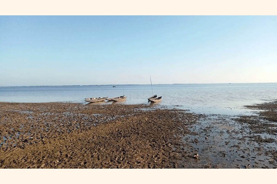 A slow recession of water from haors causing a delay in Boro farming in Sunamganj and Habiganj — FE Photo