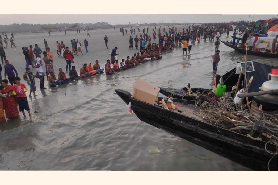 Rash festival ends with holy bath at Dublar Char in Sundarbans