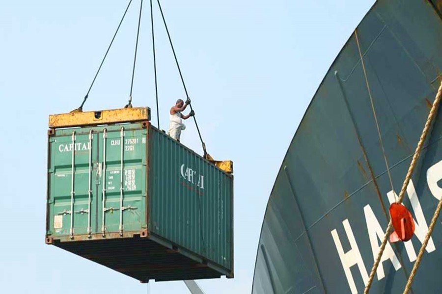 Importers fear raw materials crisis as Chittagong-bound containers stranded in Singapore