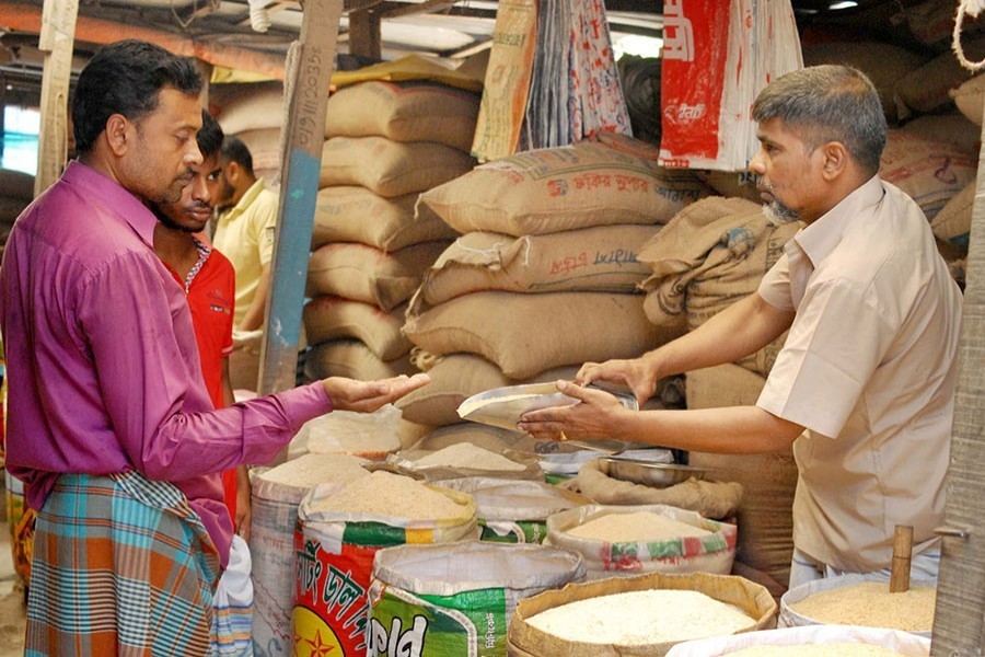 Bangladeshi consumers at the receiving end of price-hike