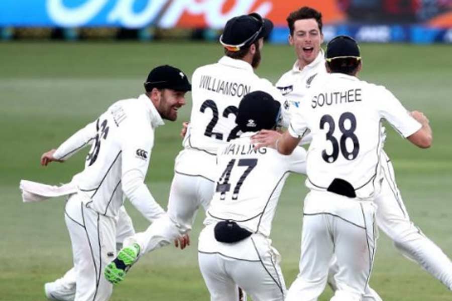 NZ beat Pakistan by 101 runs in first test