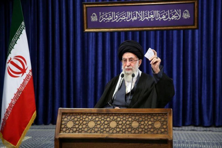 Top Iran leader posts Trump-like golfer image, vowing revenge
