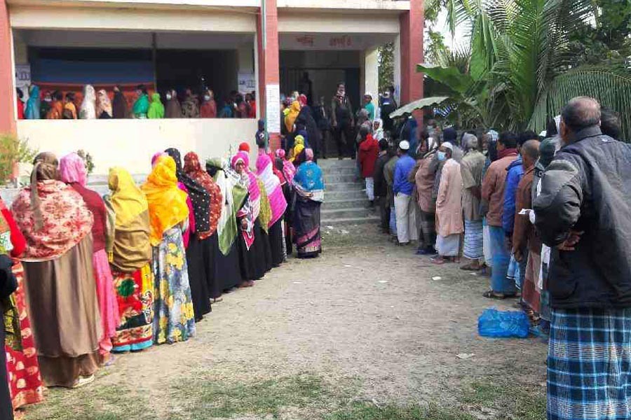 Voting in 3rd phase municipality polls underway