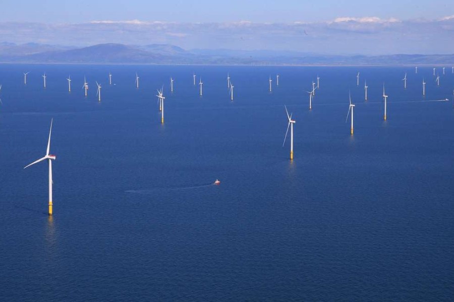 FILE PHOTO: General view of the Walney Extension offshore wind farm operated by Orsted off the coast of Blackpool, Britain September 5, 2018. REUTERS/Phil Noble/File Photo