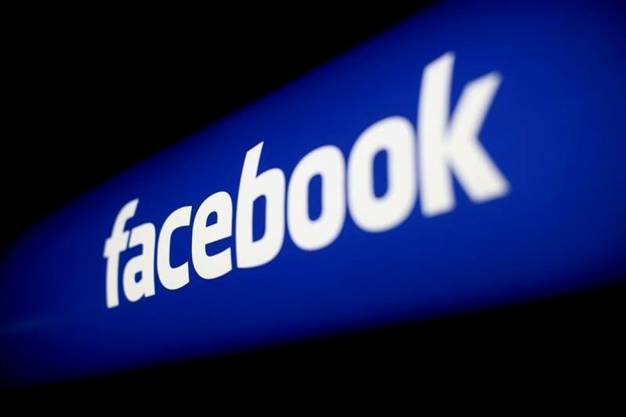 Facebook developing smartwatch with cellular connection, health features