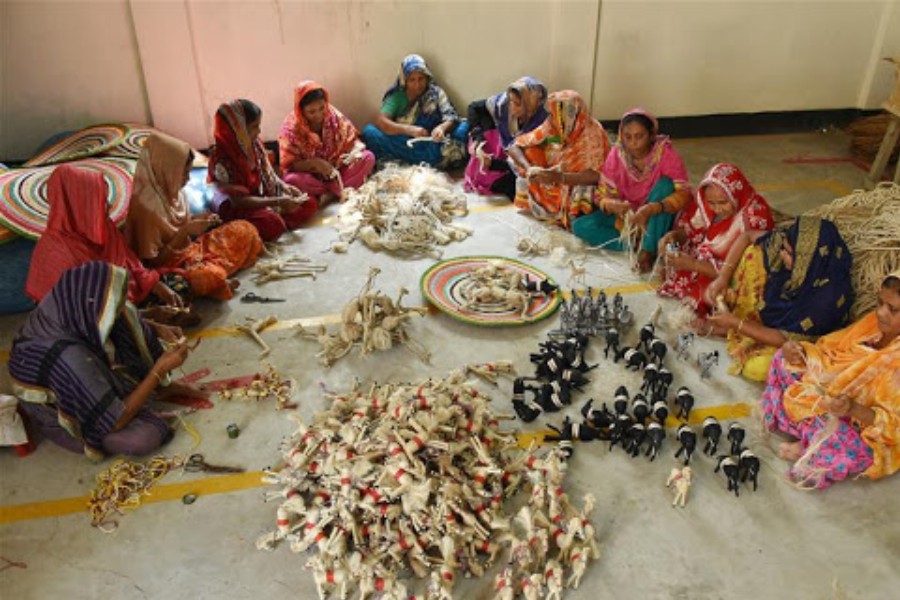 Bangladesh's handicraft export makes little progress over years