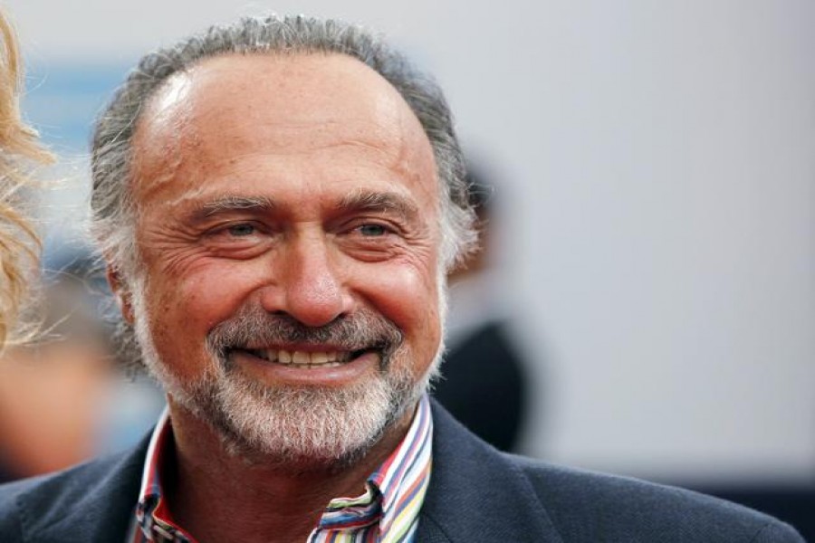 FILE PHOTO: French politician Olivier Dassault arrives for the screening of the film "Drive" during the 37th American Film Festival in Deauville September 3, 2011. REUTERS/Regis Duvignau