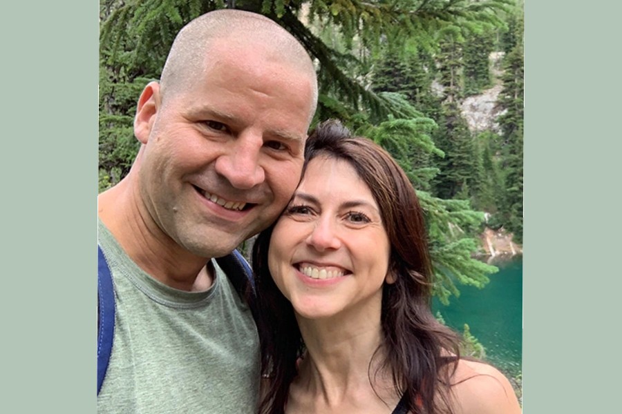 Billionaire philanthropist MacKenzie Scott remarries after divorce with Jeff Bezos