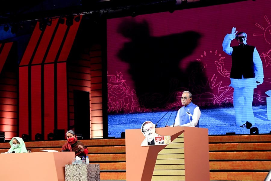 President urges politicians to stand by people putting party affiliation aside