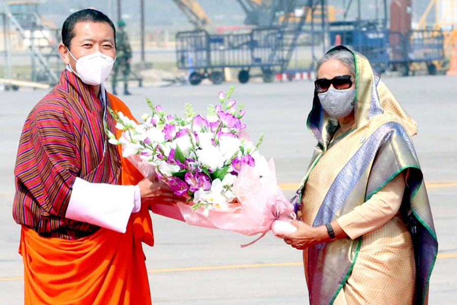 Hasina welcomes Bhutan PM at airport