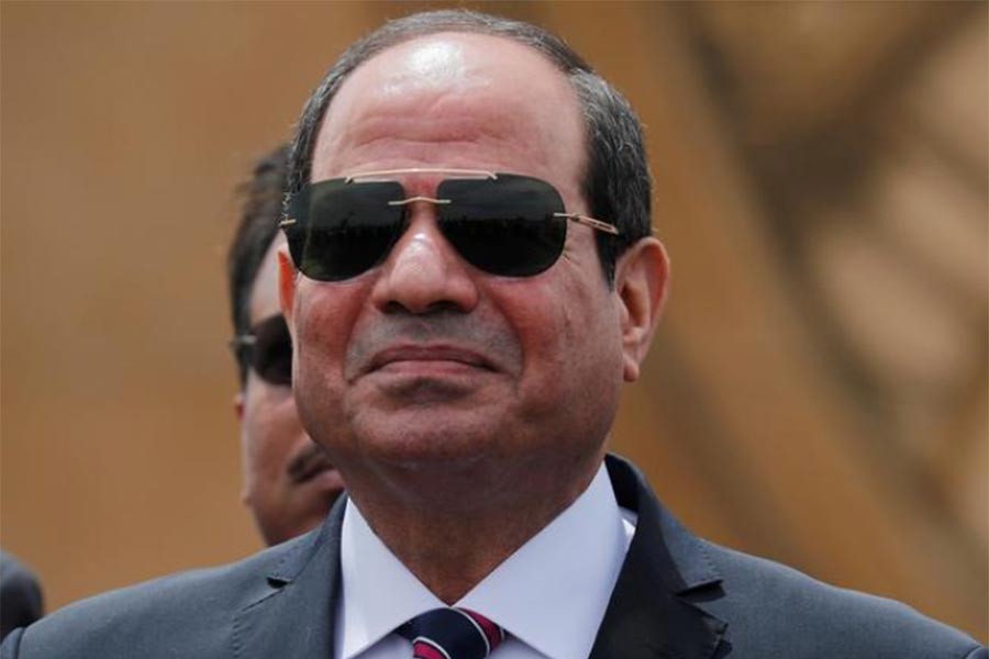 Ship backlog reaffirms importance of Suez Canal, Egypt’s president says