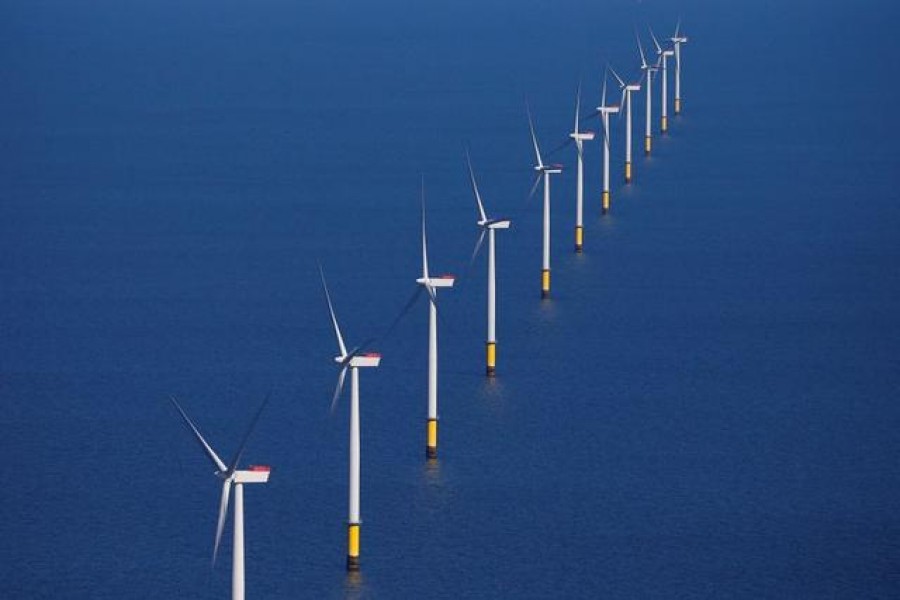 High stakes at sea in global rush for wind power