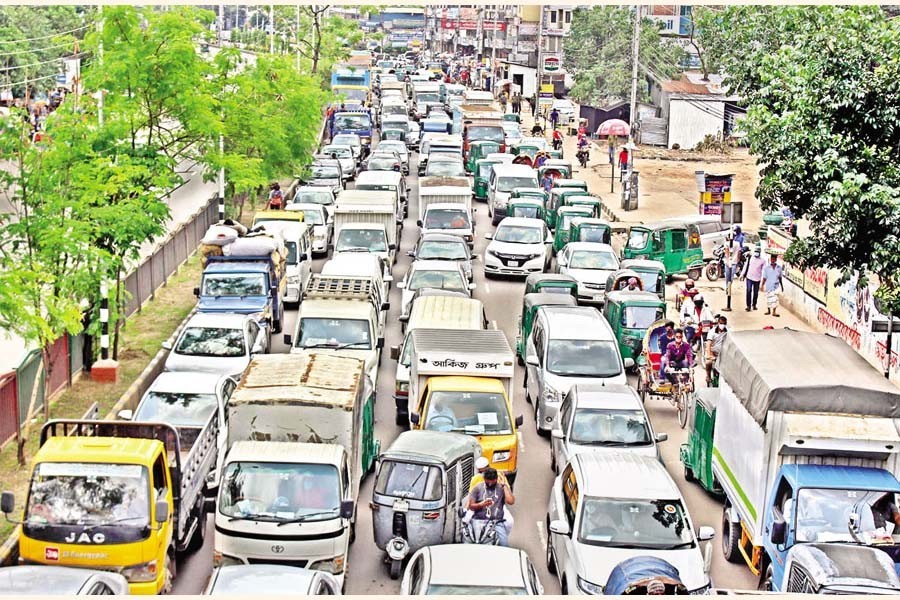 Traffic increases despite higher Covid deaths in Bangladesh