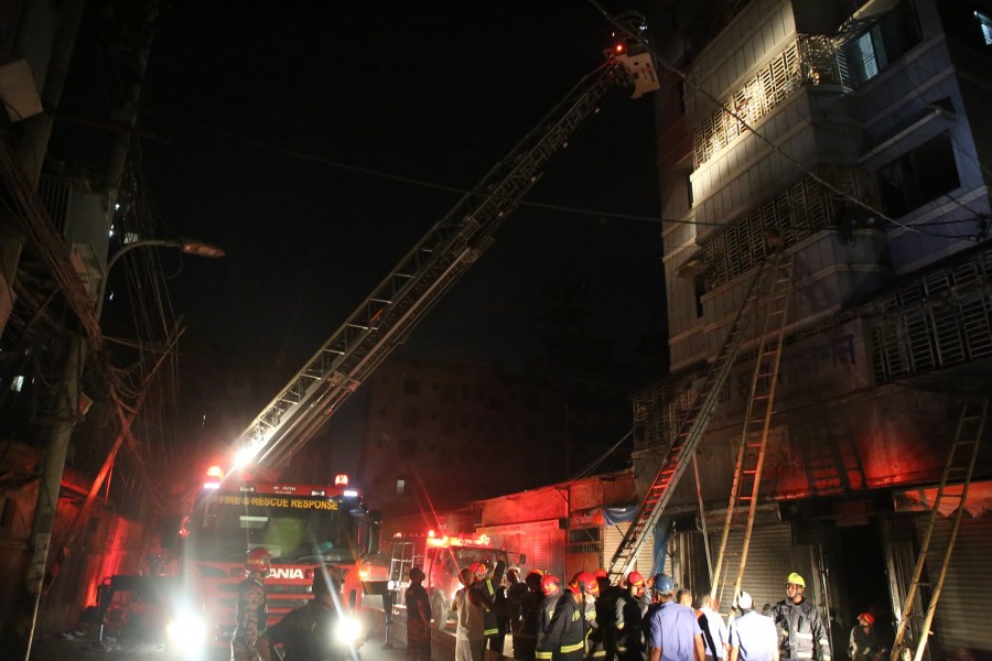 Old Dhaka chemical warehouse fire death toll rises to four