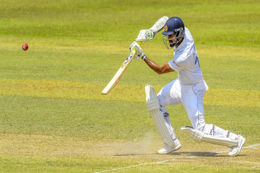 Sri Lanka opt to bat first, Shoriful makes Test debut