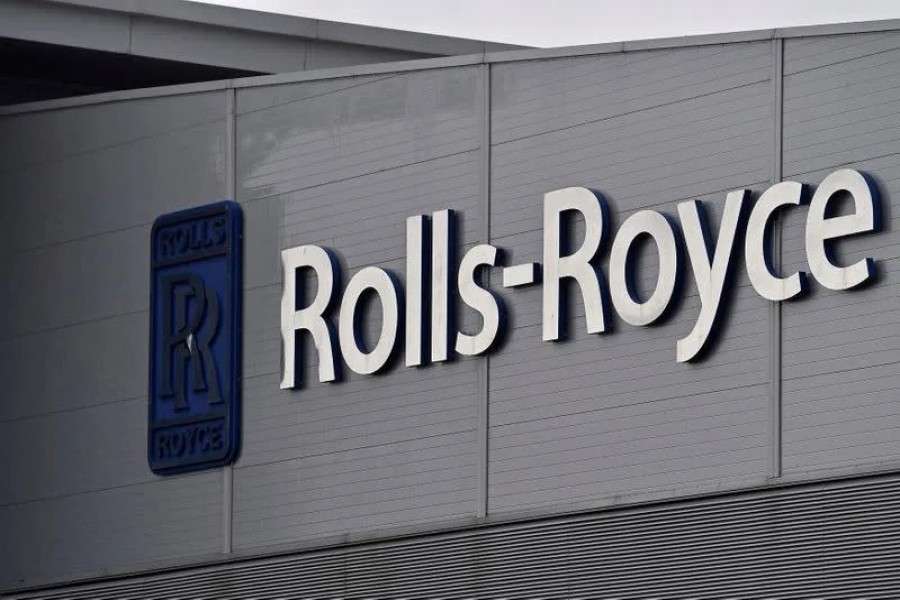 Britain's Rolls-Royce sticks to guidance for 2021