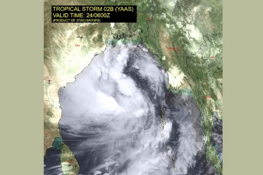 With Cyclone Yaas approaching Bangladesh coasts, humidity drives sizzling heat 