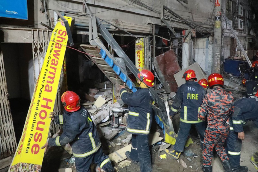 Police file negligence case over Moghbazar explosion