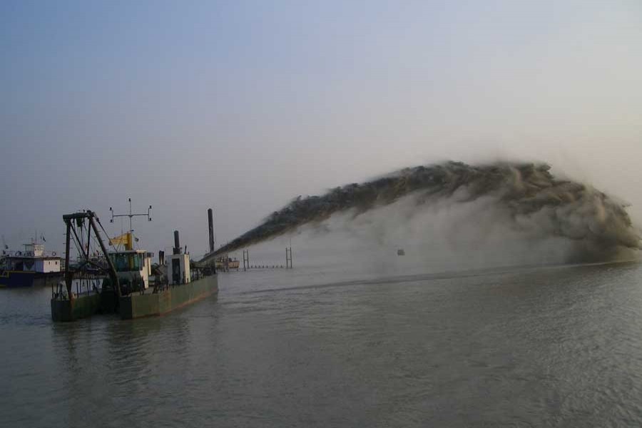 60pc of Karnaphuli capital dredging complete: Official