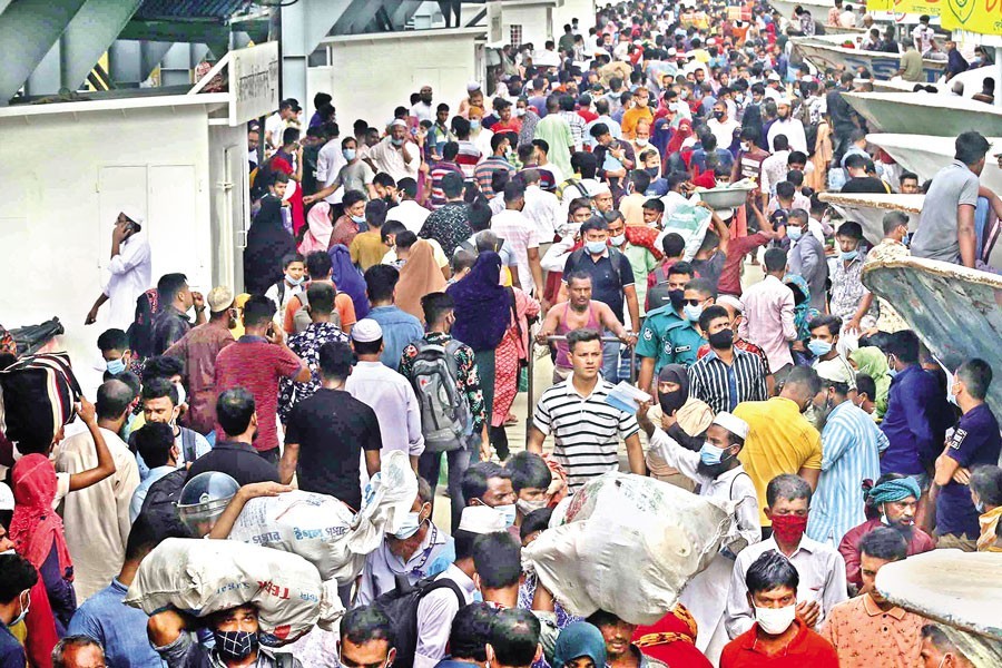 Mad rush from Dhaka continues for Eid