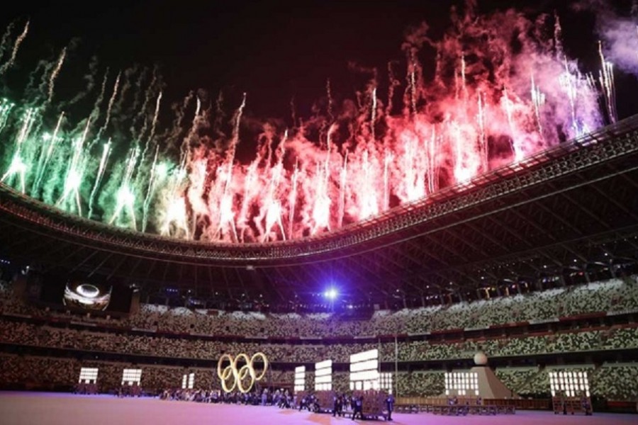 Fireworks are set off during the opening ceremony. Tokyo 2020 Olympics - The Tokyo 2020 Olympics Opening Ceremony - Olympic Stadium, Tokyo, Japan - July 23, 2021. Reuters