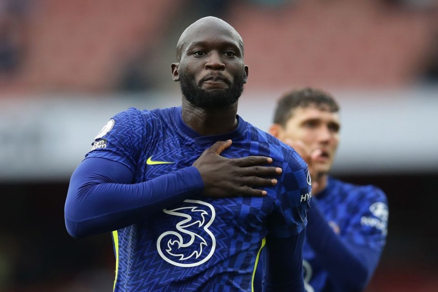 Premier League - Arsenal v Chelsea - Emirates Stadium, London, Britain - August 22, 2021 Chelsea's Romelu Lukaku celebrates after the match REUTERS/David Klein