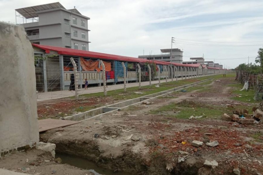 HRW urges Bangladesh to allow Rohingya to leave Bhasan Char