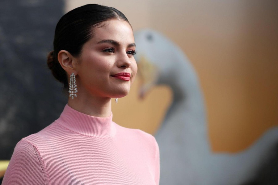 Short, Martin team up with Selena Gomez