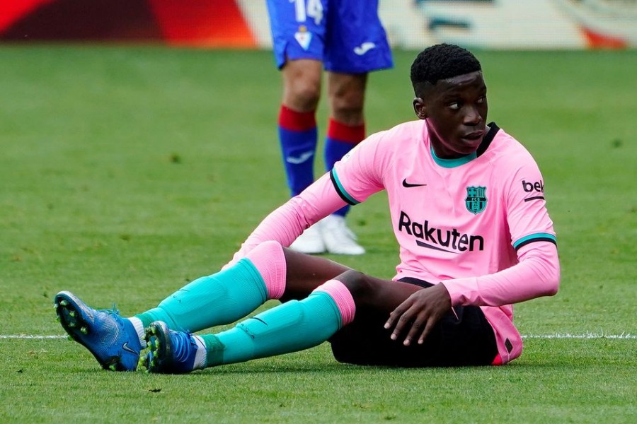 Soccer Football - La Liga Santander - Eibar v FC Barcelona - Ipurua Municipal Stadium, Eibar, Spain - May 22, 2021 FC Barcelona's Ilaix Moriba reacts REUTERS/Vincent West/File Photo