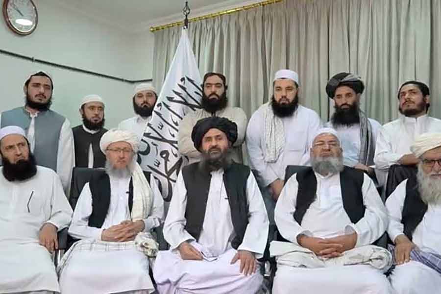 আফগানিস্তানে নতুন সরকার ঘোষণা করল তালেবান