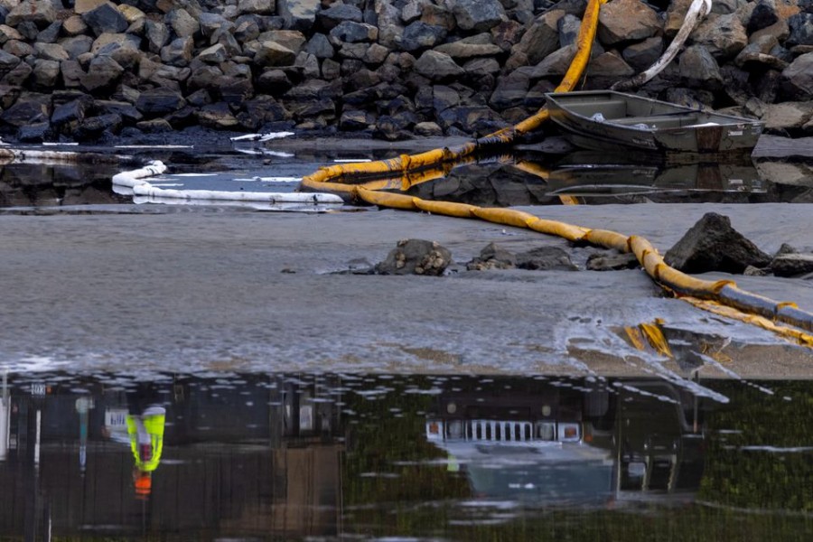 Numerous ships waiting to unload at California port following oil spill