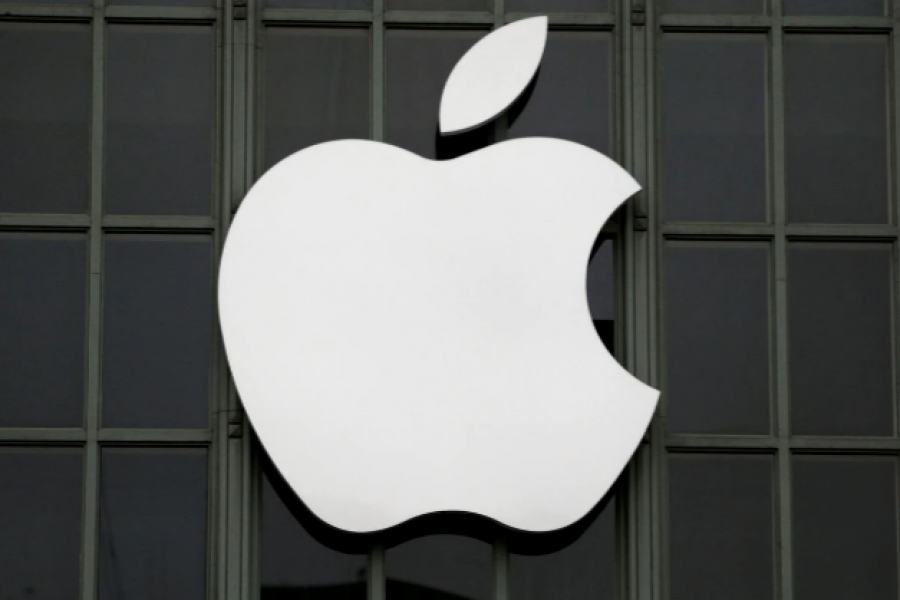 Apple employee says she was sacked after leading movement against harassment