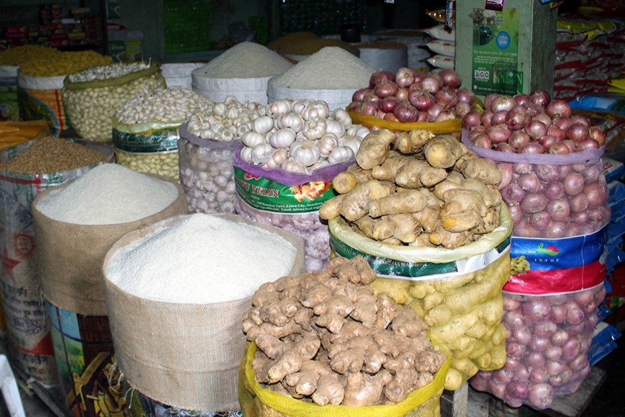 Prices of sugar, onion ease in local markets