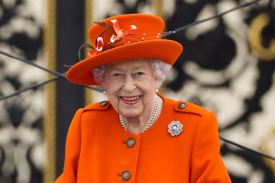 Britain's Queen Elizabeth attends the Commonwealth Games baton relay launch, outside Buckingham Palace in London, Britain October 7, 2021. REUTERS/Hannah McKay