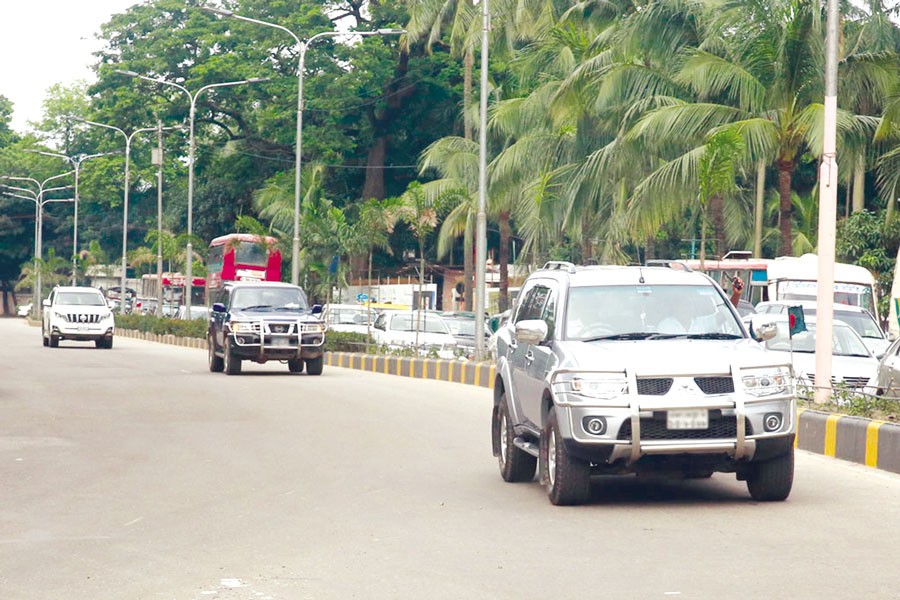 Driving on the wrong side of the road by the influential people is a regular scenario in Dhaka	—DT Photo