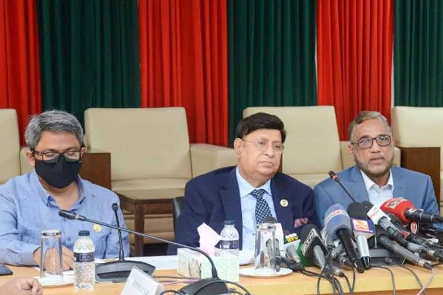 Bangladesh to push for carbon emission cut, funds at COP26