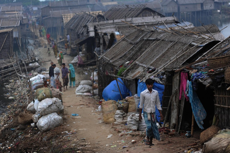 Covid jabbing of slum dwellers to begin Tuesday